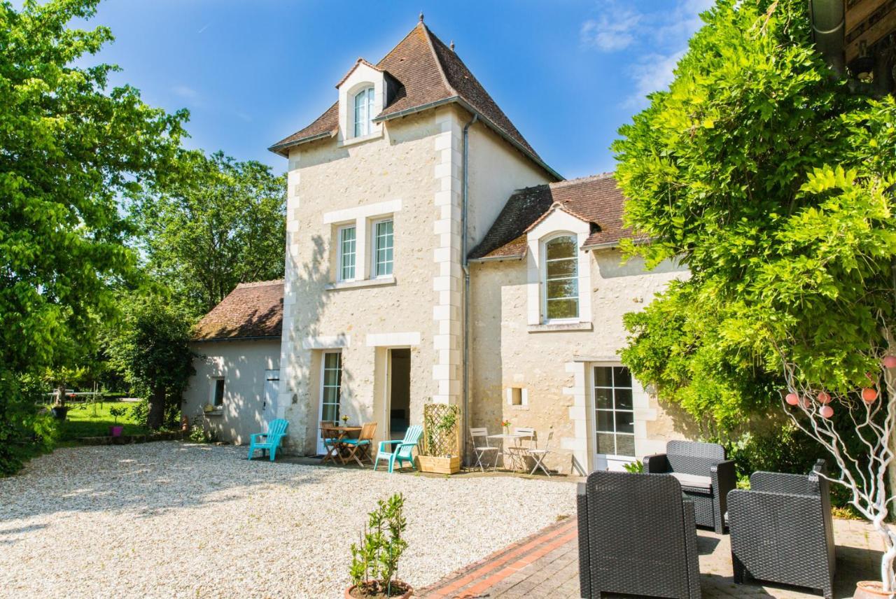 Bed and Breakfast La Tour De La Conterie Beaumont-Village Exterior foto